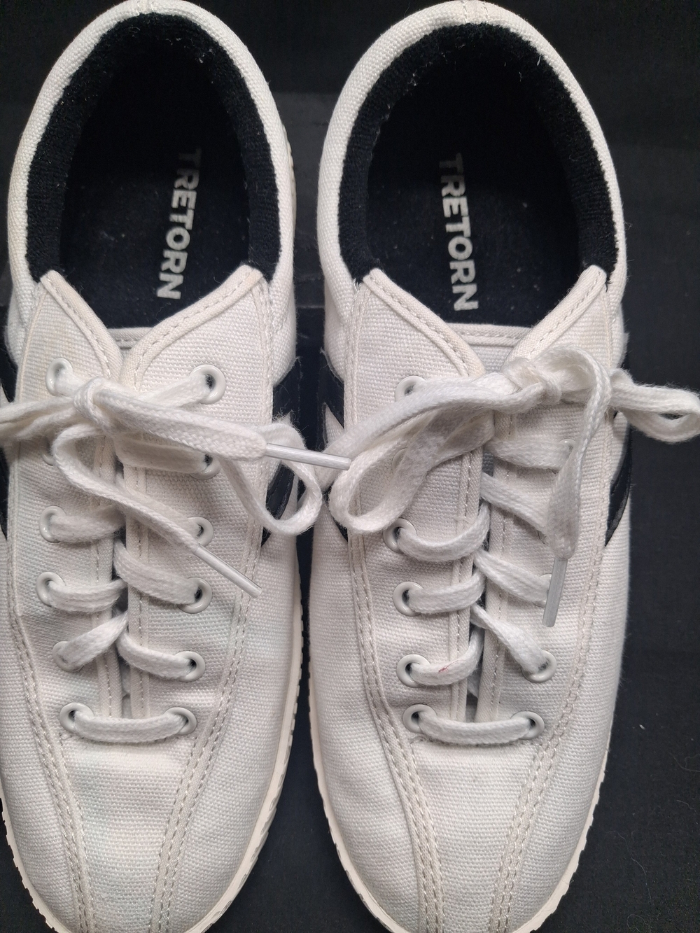 Tretorn White Canvas Low-Top Sneakers with Black Accent. 7.5. Gently Used - Picture 2 of 8